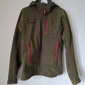 Mammut Men's Green Jacket with Red Zippers